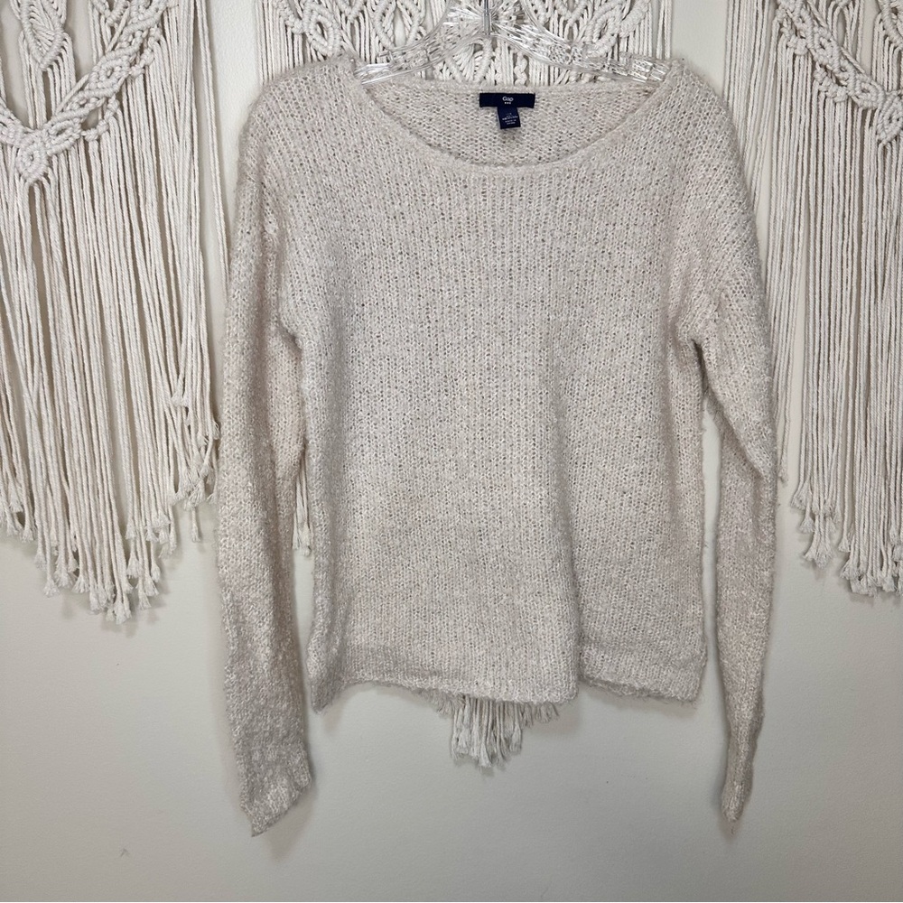GAP Cream Crew Neck Sweater Size S